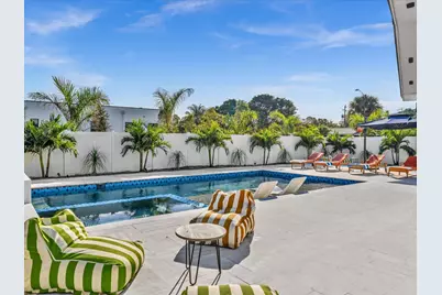 209 NE 27th Drive, Wilton Manors, FL 33334 - Photo 8