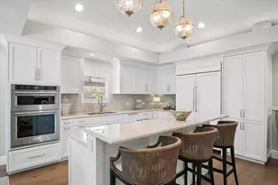 2525 Barcelona Dr, Fort Lauderdale, FL 33301 - Photo 14