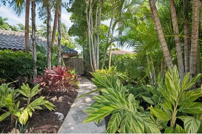2525 Barcelona Drive, Fort Lauderdale, FL 33301 - Photo 6