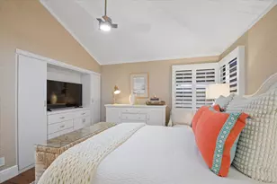 2525 Barcelona Dr, Fort Lauderdale, FL 33301 - Photo 32
