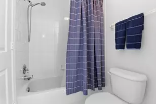 9069 Tremezzo Ln, Boynton Beach, FL 33472 - Photo 20