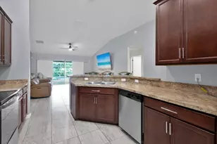249 SE Whitmore Dr, Port Saint Lucie, FL 34984 - Photo 30
