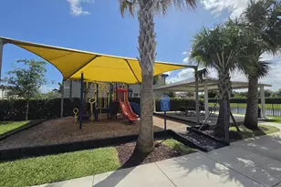 3213 Watercress Dr, Lauderdale Lakes, FL 33311 - Photo 22