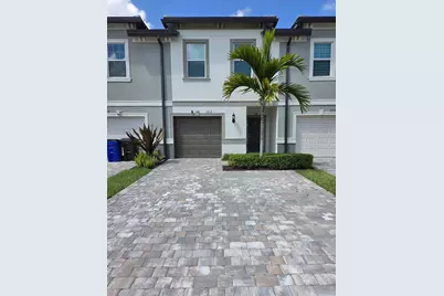3213 Watercress Drive, Lauderdale Lakes, FL 33311 - Photo 2