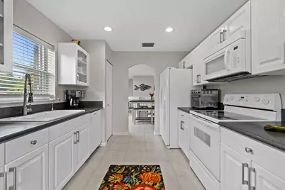 8050 Aberdeen Drive #202, Boynton Beach, FL 33472 - Photo 20