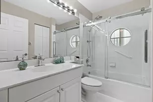 8050 Aberdeen Dr, Boynton Beach, FL 33472 - Photo 30