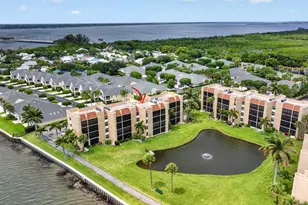 3382 NE Causeway Blvd, Jensen Beach, FL 34957 - Photo 2