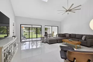 11894 Donlin Dr, Wellington, FL 33414 - Photo 14