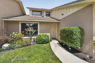 11894 Donlin Dr, Wellington, FL 33414 - Photo 6