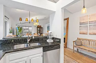 58 Admirals Ct, Palm Beach Gardens, FL 33418 - Photo 8
