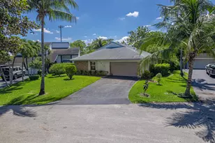 3517 NW 73rd Way NW, Coral Springs, FL 33065 - Photo 2