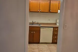 3720 Inverrary Dr, Lauderhill, FL 33319 - Photo 10
