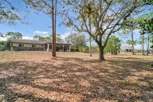 18057 N 40th Run N, The Acreage, FL 33470 - Photo 62