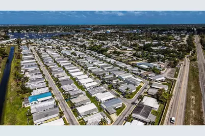 4300 SE Saint Lucie Boulevard #87, Stuart, FL 34997 - Photo 32
