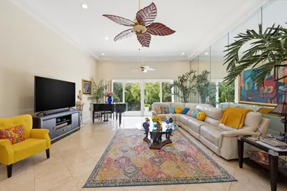 9001 N Lake Dasha Drive, Plantation, FL 33324 - Photo 10