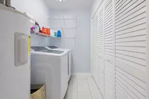 9001 N Lake Dasha Dr, Plantation, FL 33324 - Photo 46