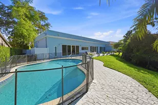 9001 N Lake Dasha Dr, Plantation, FL 33324 - Photo 66