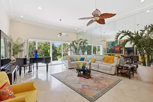 9001 N Lake Dasha Dr, Plantation, FL 33324 - Photo 2