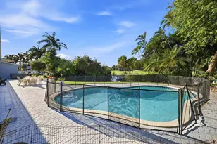 9001 N Lake Dasha Dr, Plantation, FL 33324 - Photo 68