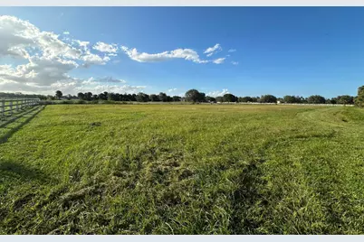 17801 Wagonwheel Lane, Port Saint Lucie, FL 34987 - Photo 2