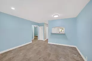 9484 Sun Ct, Palm Beach Gardens, FL 33403 - Photo 8