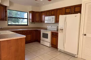 2687 SW Egret Pond Cir, Palm City, FL 34990 - Photo 2