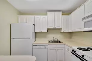 100 Shore Ct, North Palm Beach, FL 33408 - Photo 16