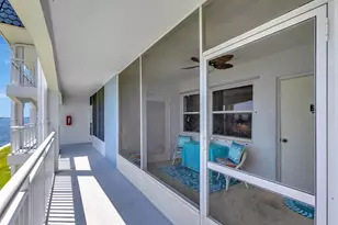 100 Shore Ct, North Palm Beach, FL 33408 - Photo 8
