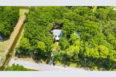 15740 N 99th St Street N, The Acreage, FL 33412 - Photo 2