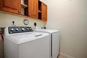 7039 Golf Pointe Cir, Tamarac, FL 33321 - Photo 22