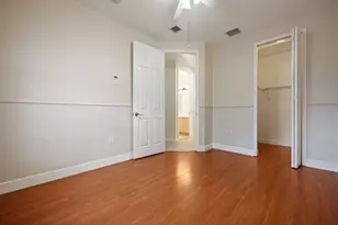7039 Golf Pointe Cir, Tamarac, FL 33321 - Photo 20