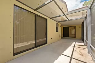 7039 Golf Pointe Cir, Tamarac, FL 33321 - Photo 24