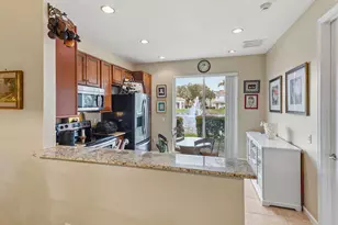 7401 Sarentino Ln, Boynton Beach, FL 33437 - Photo 32
