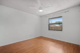 5962 SE Wilsie Dr, Stuart, FL 34997 - Photo 12