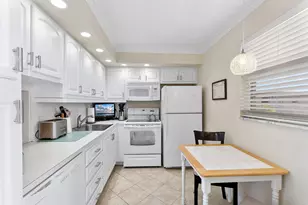 2515 NE 2nd Ct, Boynton Beach, FL 33435 - Photo 16