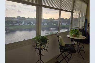 4047 N Newport N #4047, Deerfield Beach, FL 33442 - Photo 12