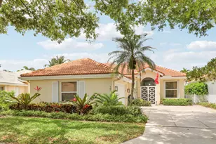 167 E Hampton Way, Jupiter, FL 33458 - Photo 2