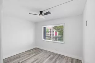 700 SW 128th Ave, Pembroke Pines, FL 33027 - Photo 16