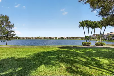 5011 Wiles Road #104, Coconut Creek, FL 33073 - Photo 6
