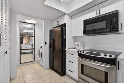 5011 Wiles Road #104, Coconut Creek, FL 33073 - Photo 14