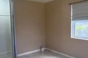 1010 Churchill Cir S, West Palm Beach, FL 33405 - Photo 12