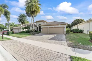 2903 Fontana Ln, Royal Palm Beach, FL 33411 - Photo 52