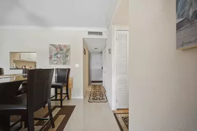 3040 Holiday Springs Boulevard #212, Margate, FL 33063 - Photo 2