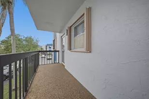 3040 Holiday Springs Blvd, Margate, FL 33063 - Photo 6