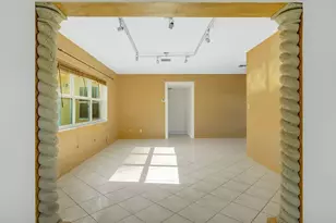 2207 NE 33rd Ave, Fort Lauderdale, FL 33305 - Photo 4
