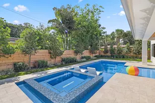 451 NW 7th Ave, Boca Raton, FL 33486 - Photo 16