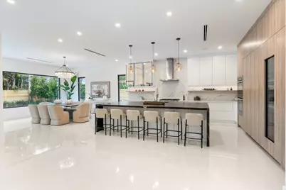 451 NW 7th Avenue, Boca Raton, FL 33486 - Photo 1