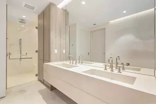 200 Arkona Ct, West Palm Beach, FL 33401 - Photo 14