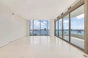 200 Arkona Ct, West Palm Beach, FL 33401 - Photo 4