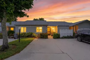 8955 Windtree St, Boca Raton, FL 33496 - Photo 2
